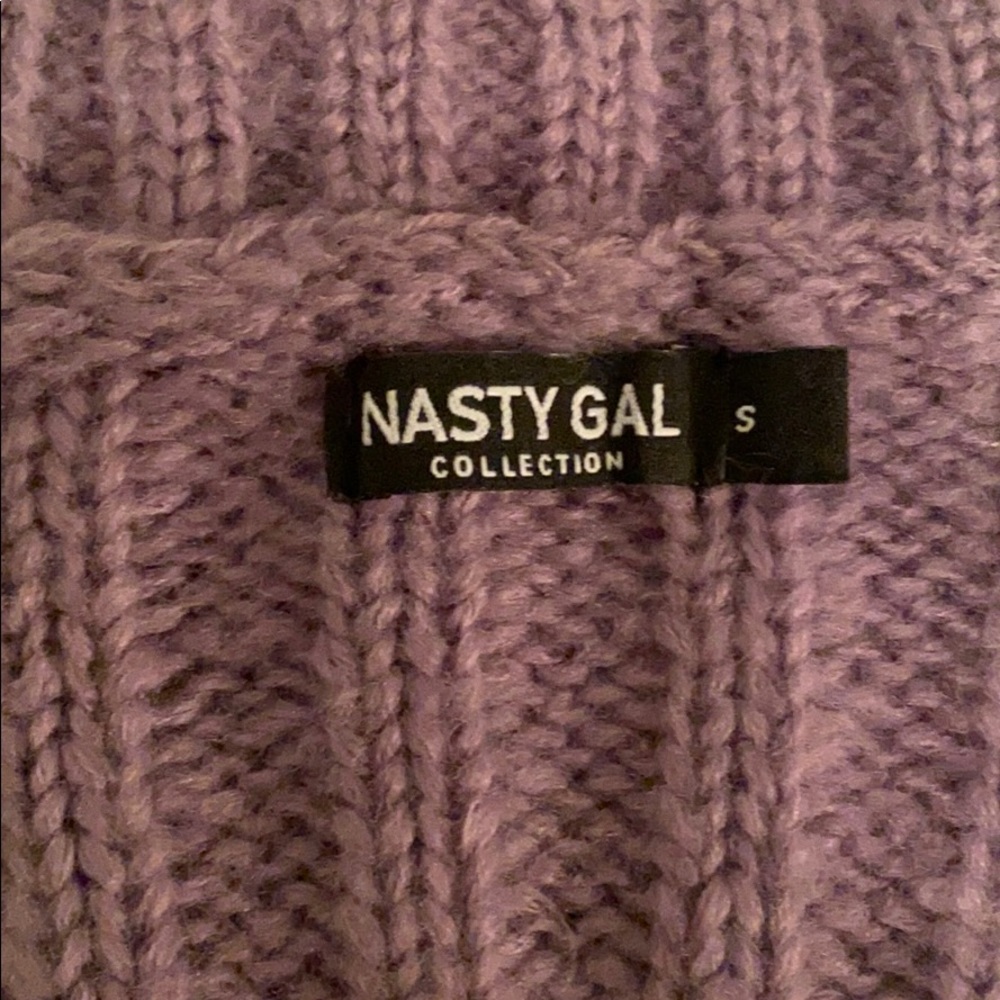 Sweater - Picture 2 of 3